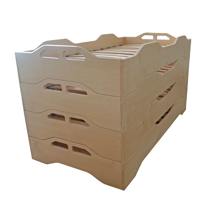 Kinderbett im Montessori-Stil